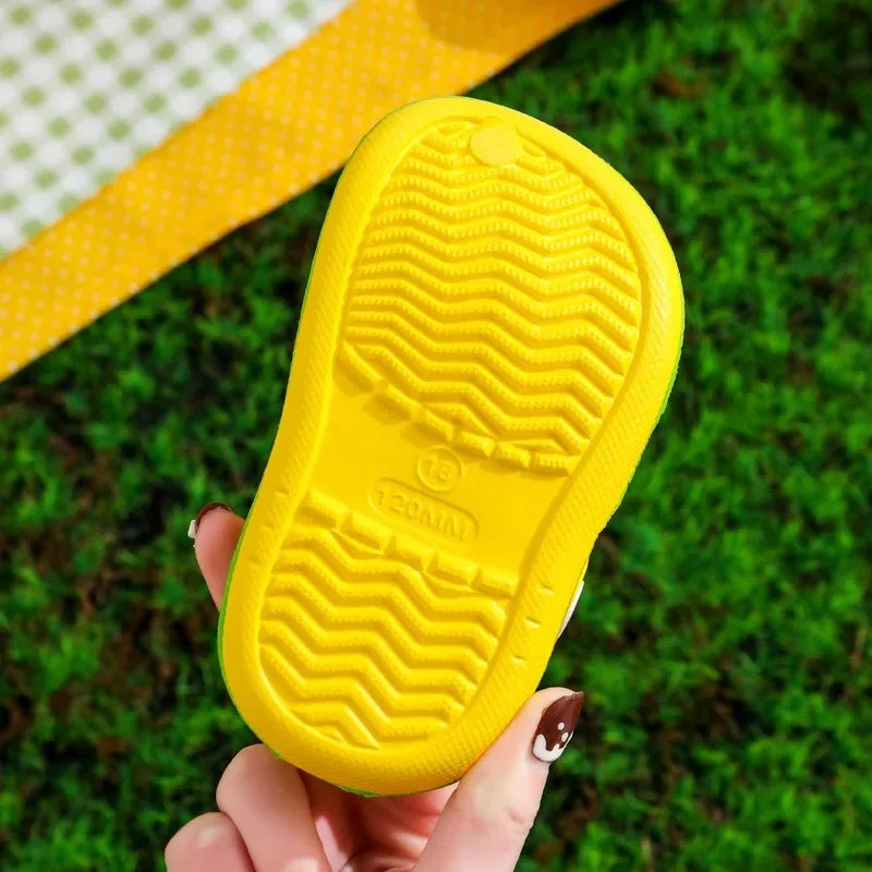 Summer Kids Sandals – Soft Anti-Skid Cartoon Hole Slippers for Boys & Girls, DIY Beach Shoes