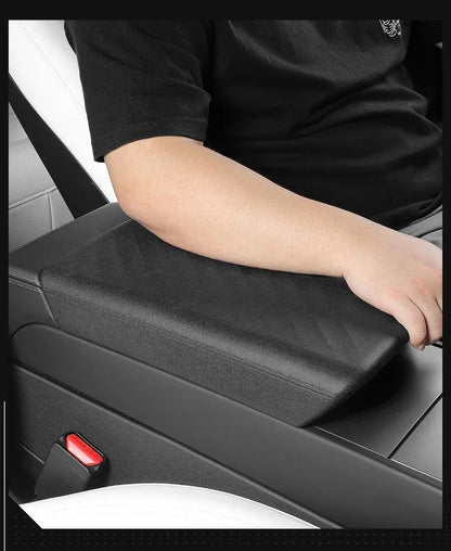 Tesla Model Y Juniper 2025 Center Console Armrest Organizer – Cup Holder & Storage Box Interior Upgrade Kit