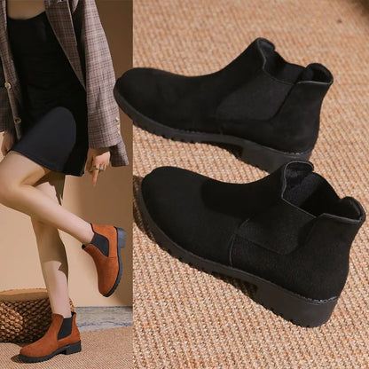Women’s Chunky Heel Chelsea Boots - British Style Platform Thick Sole Height Increasing Casual Boots for Autumn & Winter