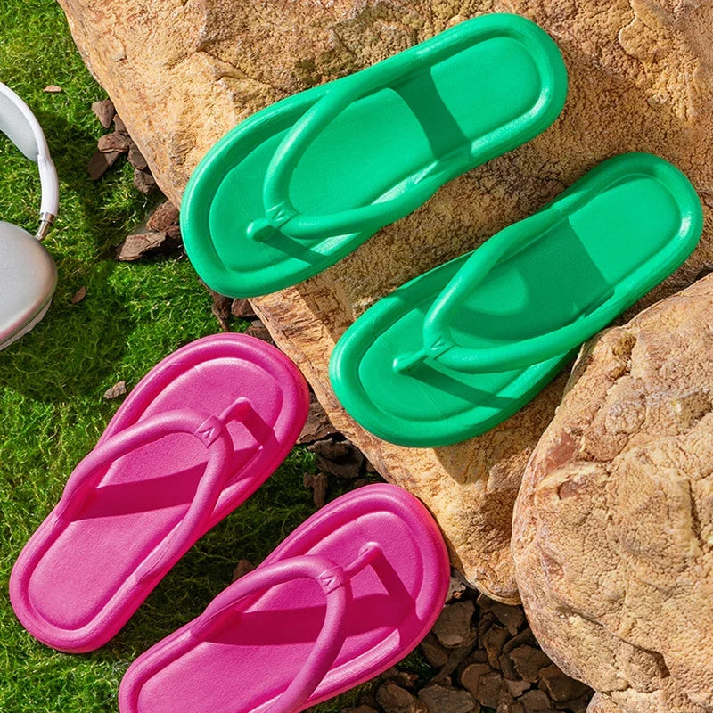 Unisex Summer Candy Color Flip Flops - Lightweight Soft Sole Non-Slip Beach Slides