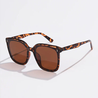 Fashion Polarized Sunglasses for Women & Men, Trendy Square UV400 Protection Eyewear, Streetwear Sun Glasses