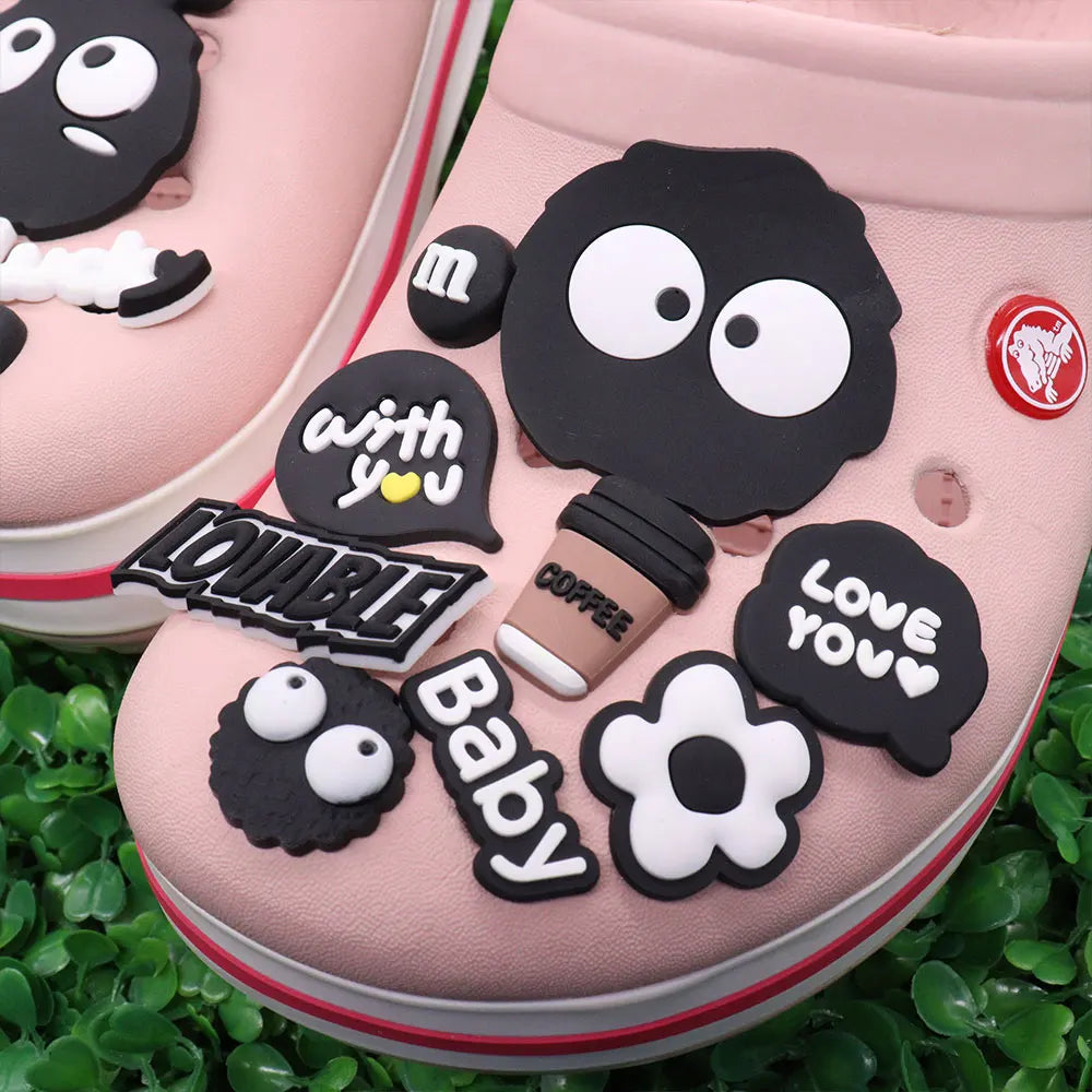 15PCS Cute Black & White Flower Shoe Charms – DIY Buckle Accessories for Boys & Girls Sandals