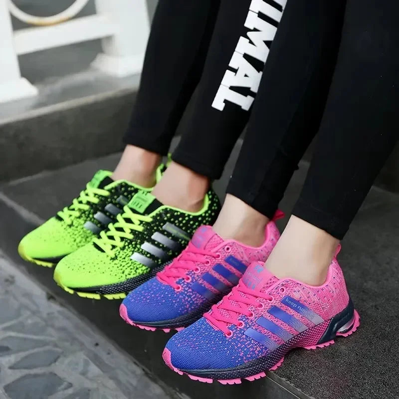Men's Eye-Catching Street Board Shoes — Color-Match Breathable Anti-Slip Walking Sneakers