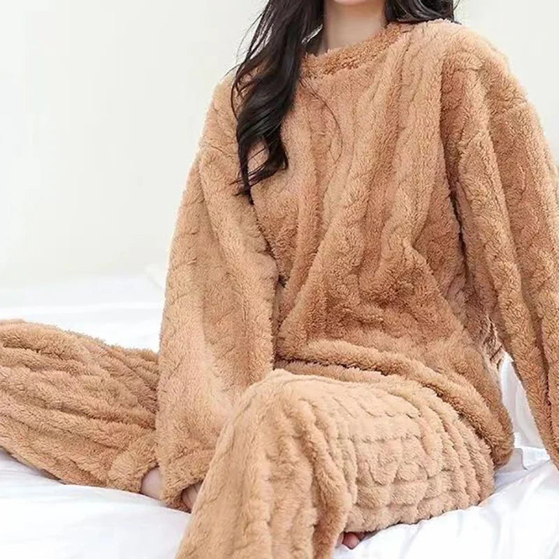 Autumn Women's 2 Piece Warm Velvet Pajama Set – Ribbed Fleece Pullover & Pants, Casual Loungewear (2023)