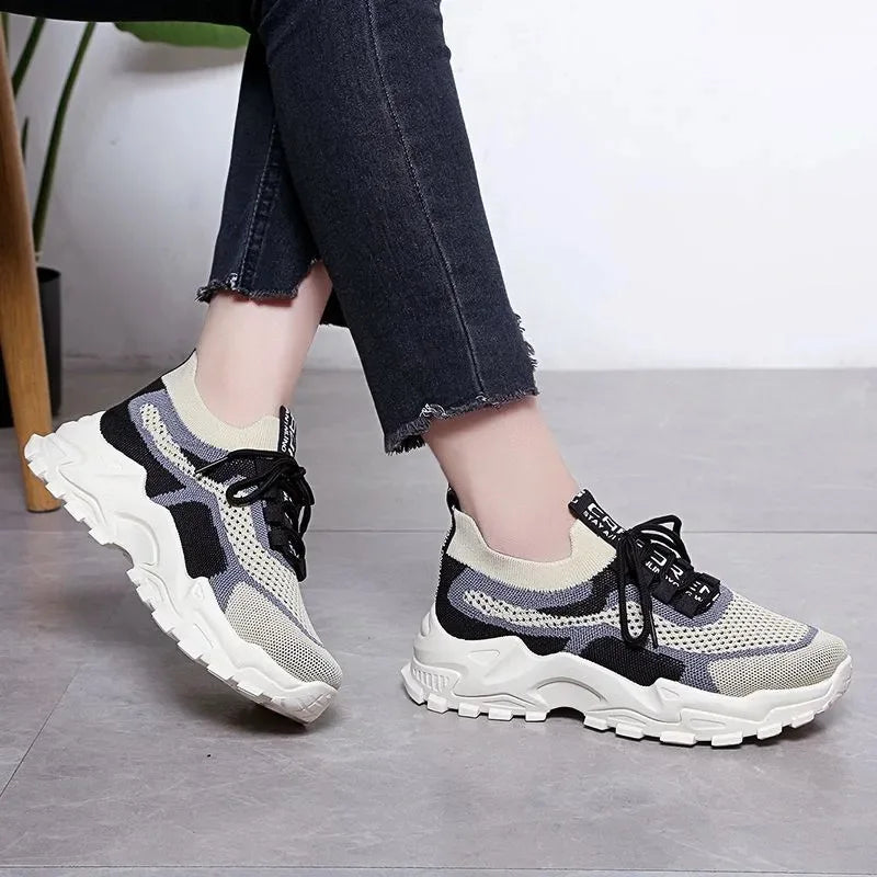 2024 Fashionable Women's Running Shoes – Korean-Style Breathable & Lightweight Sports Shoes for Ladies