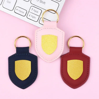Car Keychain Shield Leather – Creative Personalized Couple Key Chain with Metal Pendant, Fashion Travel Gift for Men