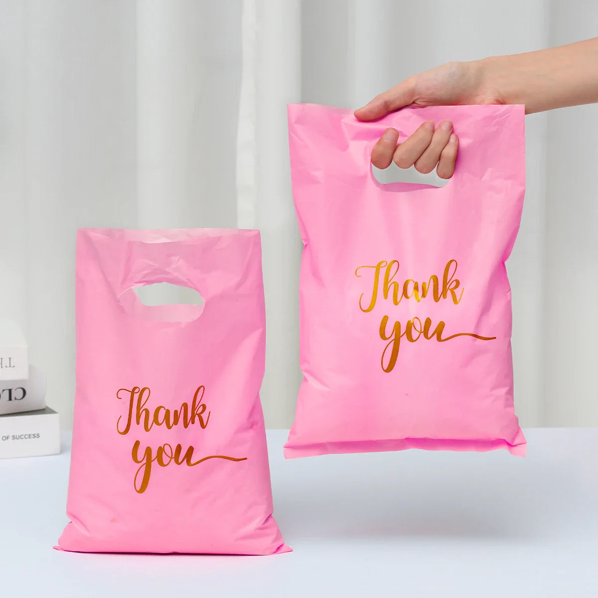 100pcs Thank You Gift Bags - Plastic Shopping Tote Bags for Birthday, Wedding, Party Favors, Candy, and Cookie Wrappers - 20*30cm