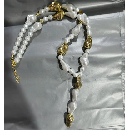 Luxury Pearl Necklace for Women - Adjustable Square Chunky Resin Statement Jewelry