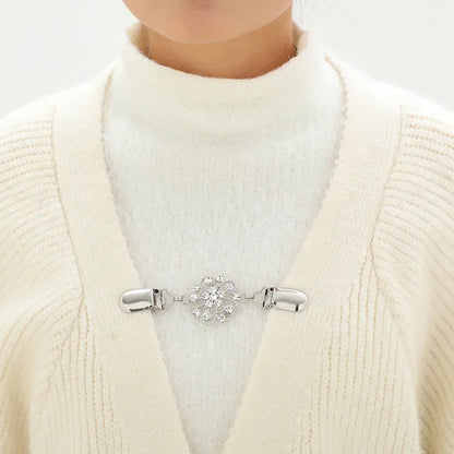 Duck-Mouth Sweater Cardigan Clip: Flexible Beaded Pearl Pin Brooch for Clothing Decoration