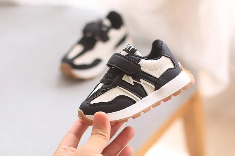 New Kids Sports Shoes - Non-Slip Breathable Lace-Up & Hook and Loop Casual Sneakers, Lightweight Soft Sole