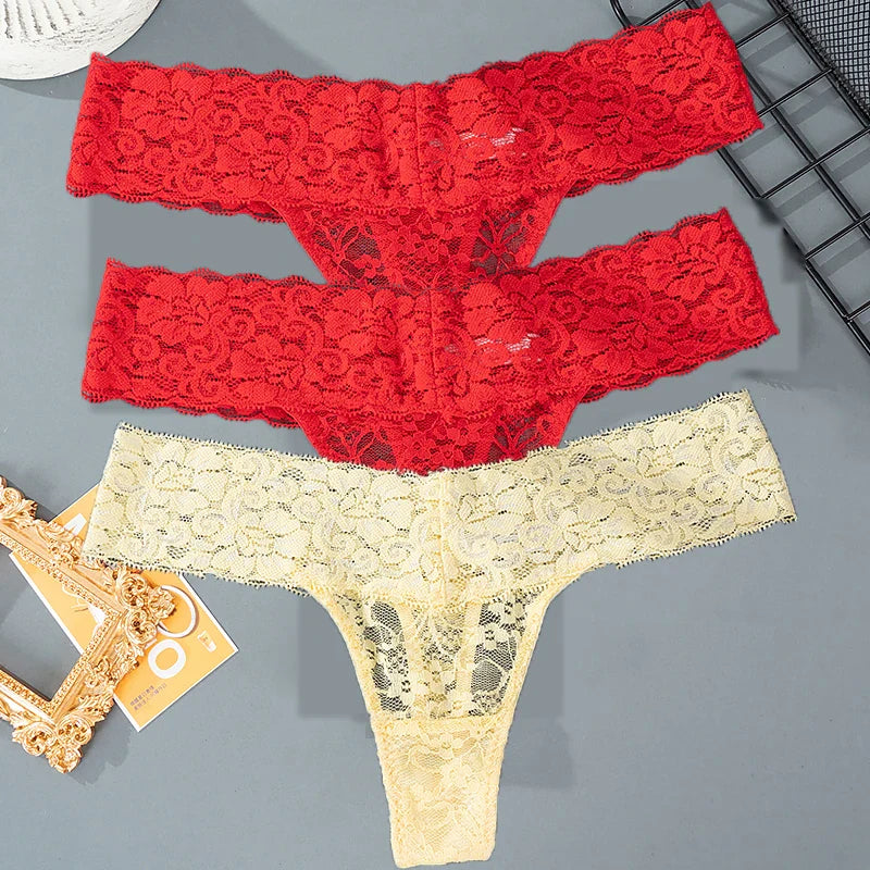 3PCS Lace Floral Women’s Panties - Low Waist Breathable Briefs & Thong, Sexy G-String Transparent Underwear (M-2XL)