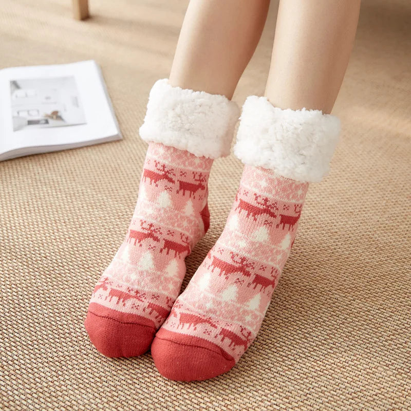 Women’s Winter Plush Socks – Soft Fuzzy Non-Slip Floor Slippers with Penguin, Deer, Elk & Bear, Cozy Christmas Gift