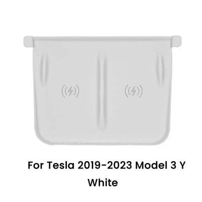 Tesla Model 3/Y Wireless Charging Pad – Silicone Carbon Fiber Central Control Charger Protector, Non-Slip Mat Accessory