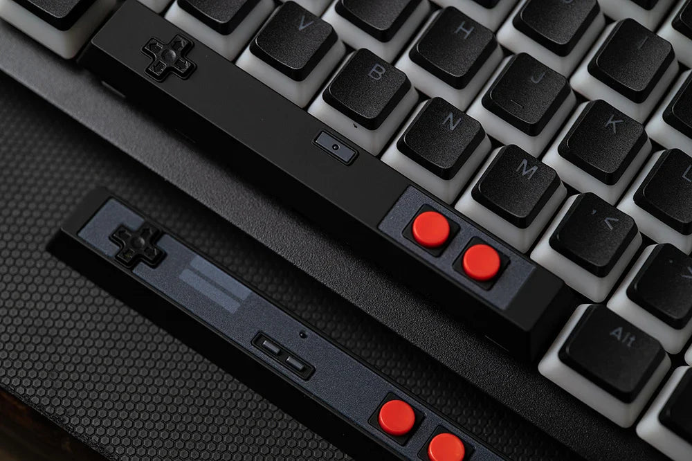 Retro Gamepad Keycap 6.25u Spacebar – Artisan ABS Keycap for MX Switches, Black & White for Mechanical Gaming Keyboards