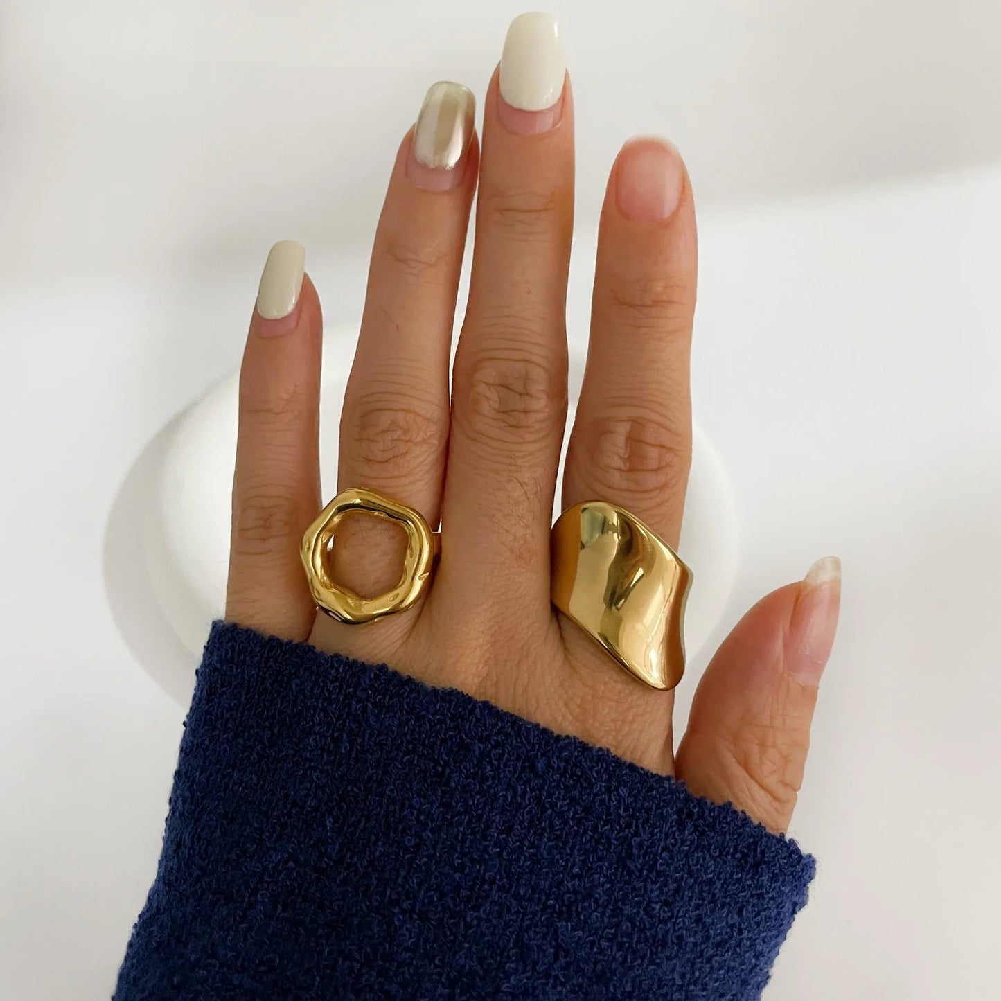 Peri'sbox Minimalist 18K Gold Plated Stainless Steel Ring – Anti-Tarnish Women’s Fashion Jewelry Gift