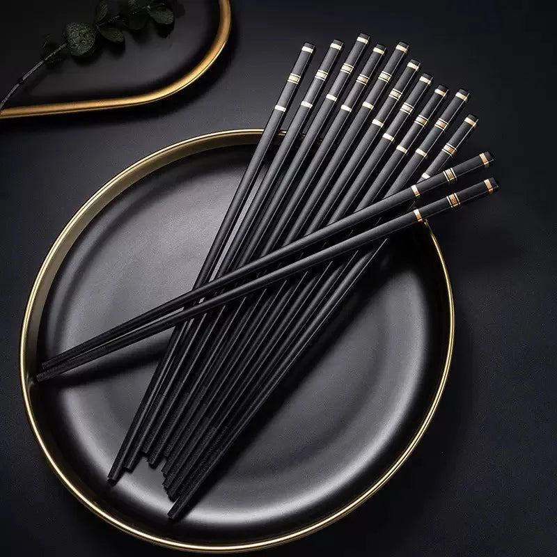 5 Pairs Reusable Alloy Chopsticks - Chinese Japanese Korean Sushi Sticks - Durable Kitchen Tableware Accessories