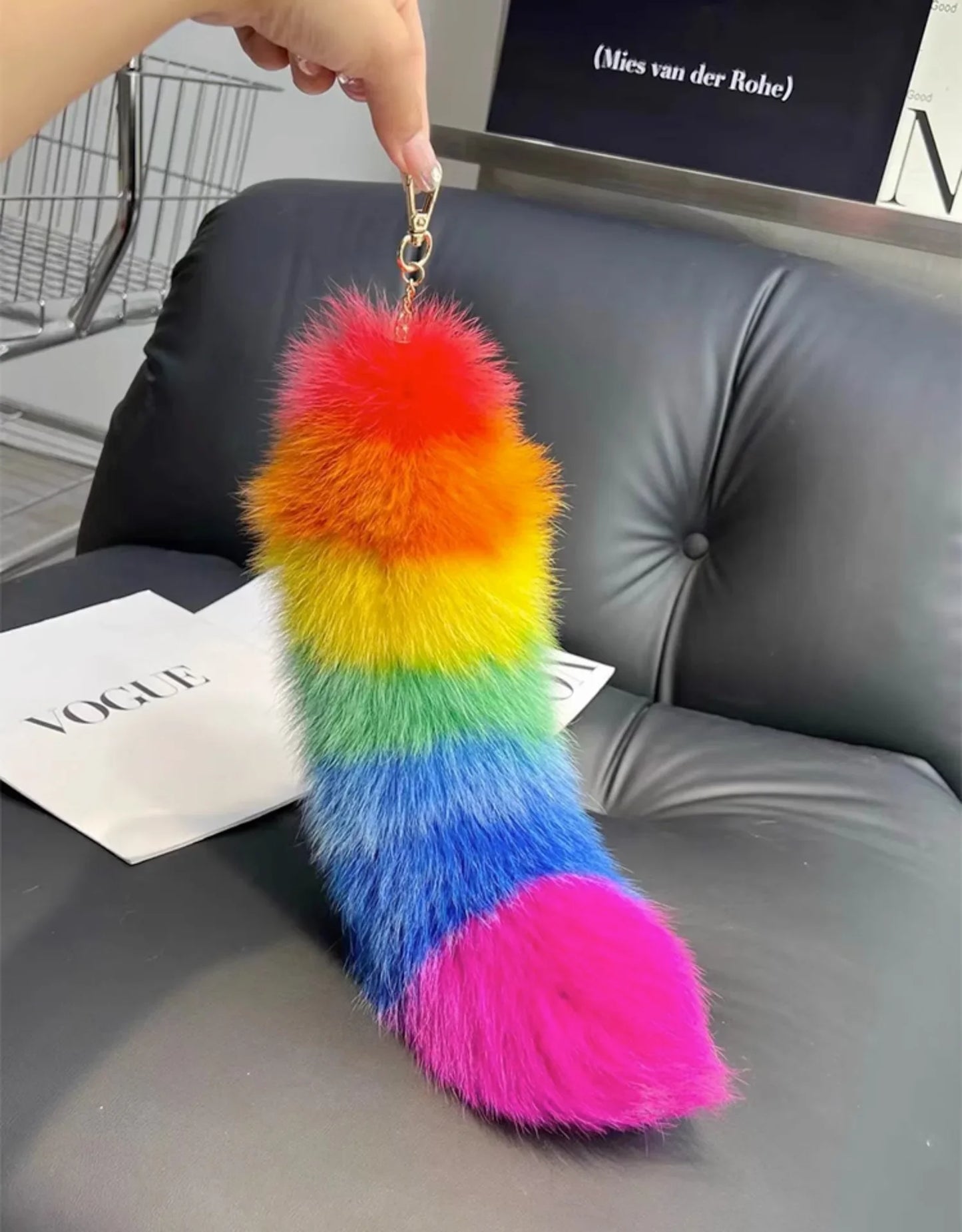 Natural Fox Fur Tail Keychain – 40cm Furry Racoon Bag Charm & Fluffy Keyring Accessory for Women