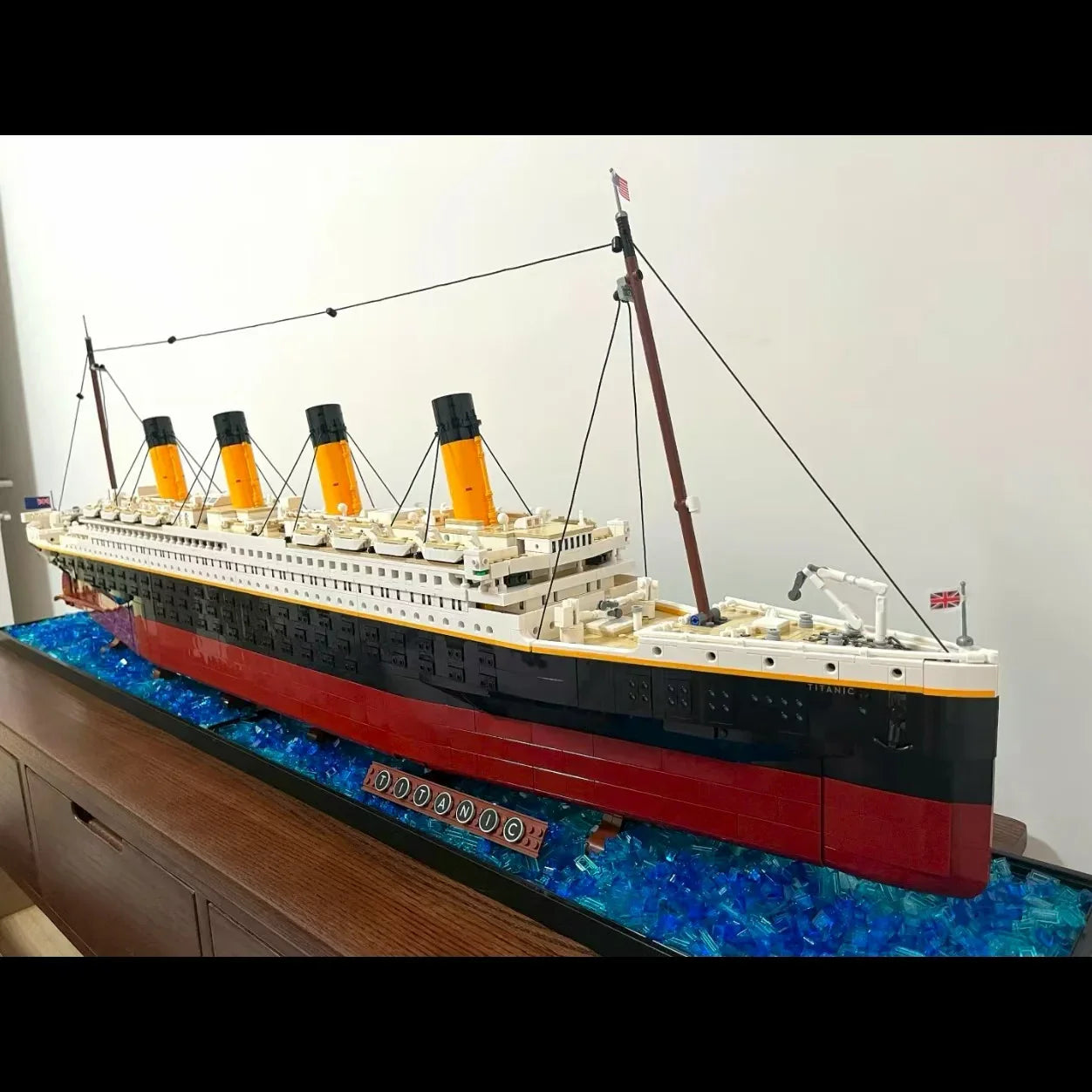 Compatible 10294 Titanic Building Blocks — 9090PCS MOC Cruise Ship Model, Steamship Display Toy, Christmas Gift for Adults