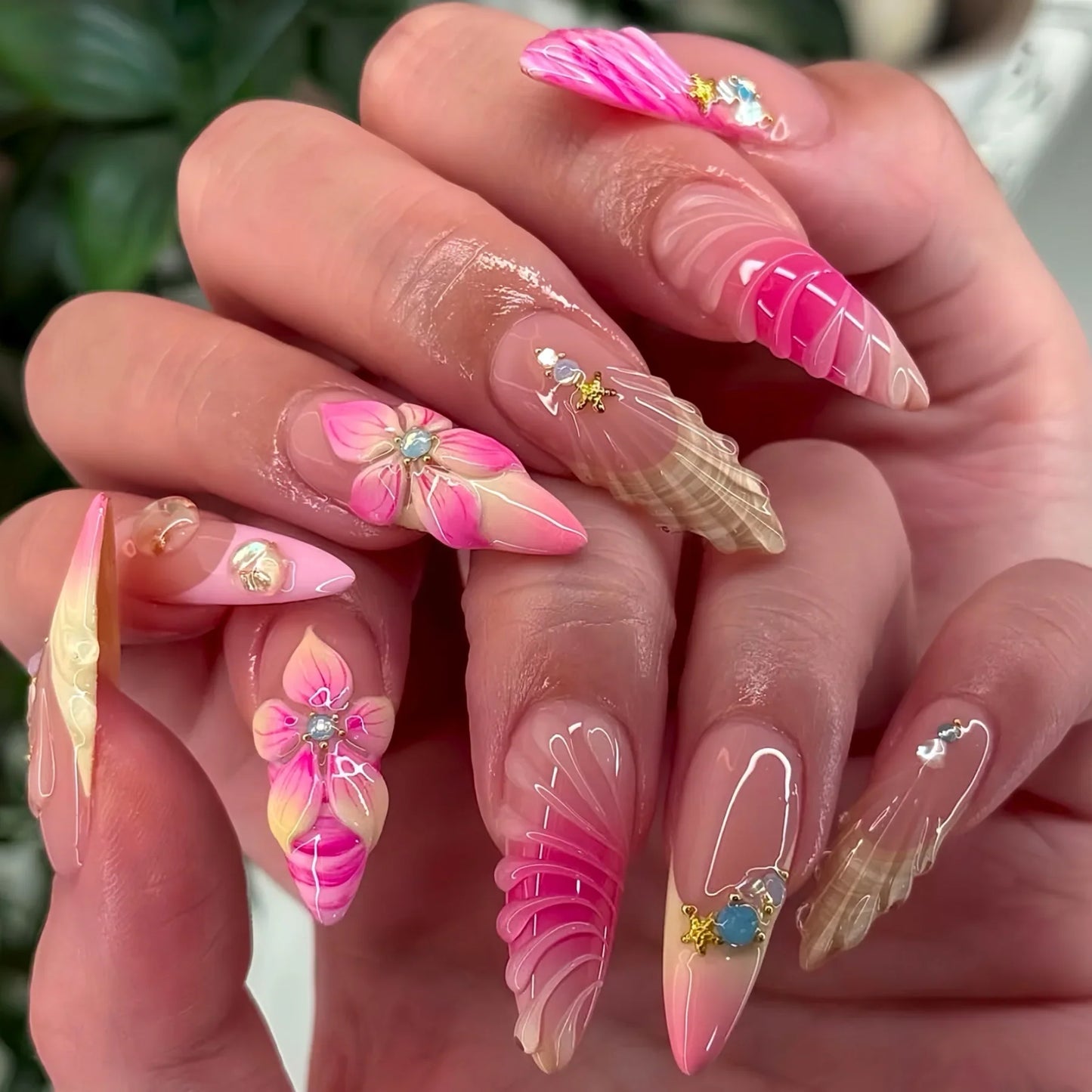 24PCS Pink Almond Press On Nails - Butterfly Ballet French Design Artificial Nail Tips for Stylish Nail Art