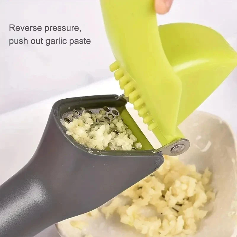 Garlic Press – Small Household and Outdoor Kitchen Tool for Crushing and Squeezing Garlic
