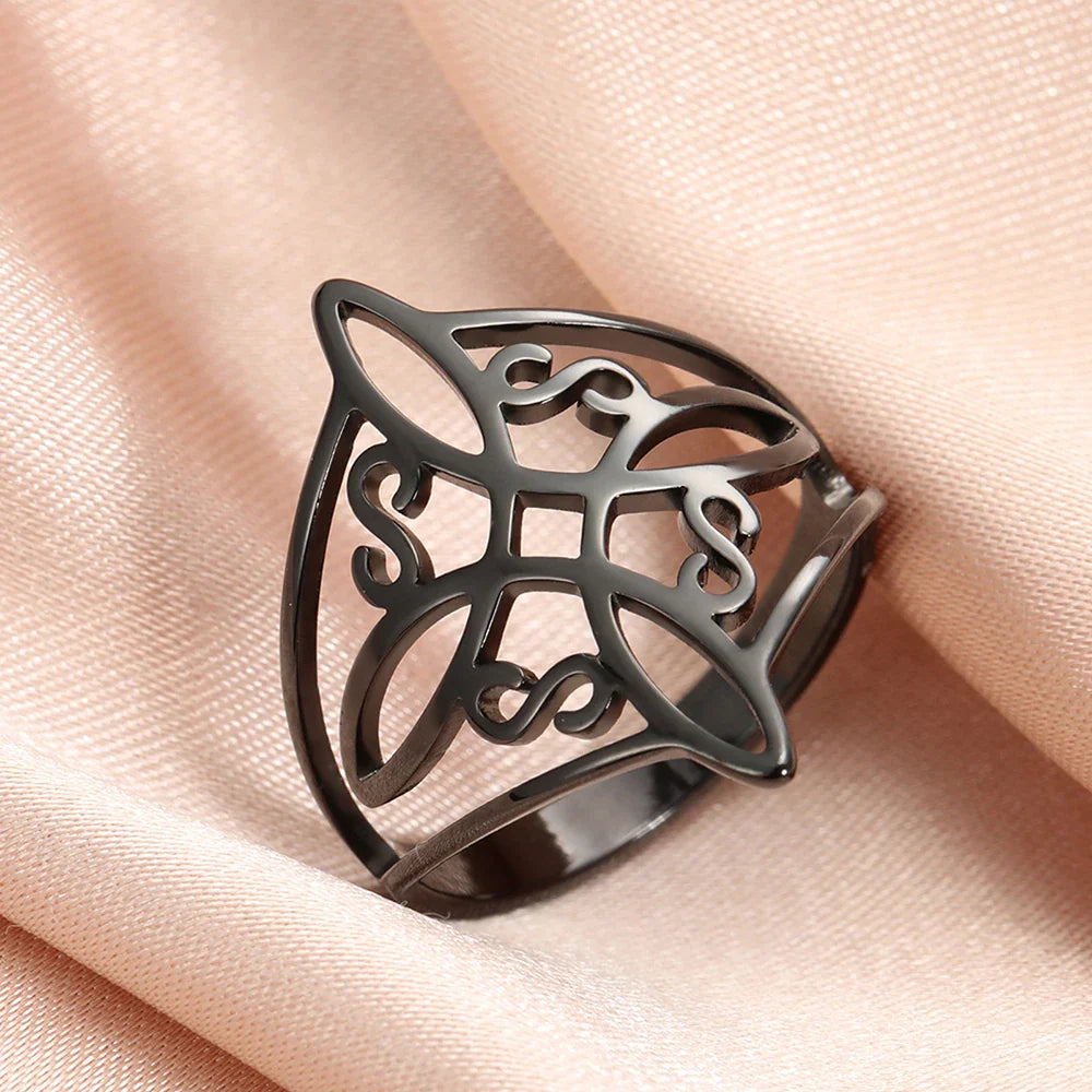 LIKGREAT Witch Knot Ring – Hollow Stainless Steel Celtic Amulet, Protection Jewelry for Men & Women, Couple Gifts