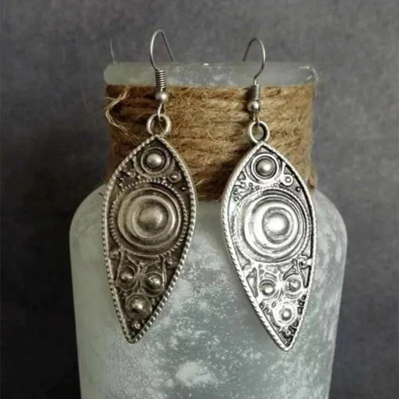 Vintage Ethnic Antique Metal Drop Earrings – Hollow Handmade Punk Statement Dangle Earrings for Women Jewelry