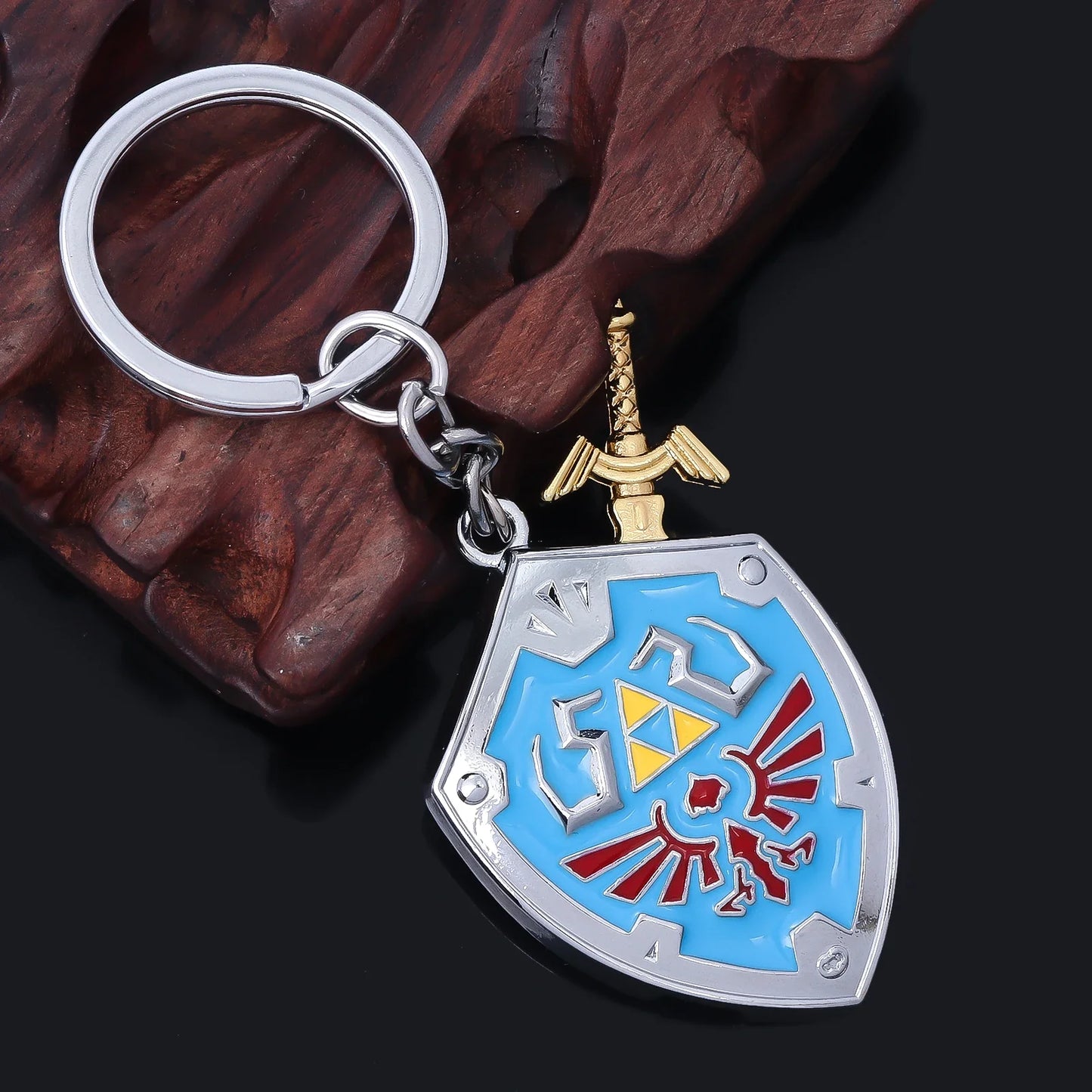 Zelda Hylian Shield & Master Sword Keychain – Cosplay Pendant Keyring for Fans