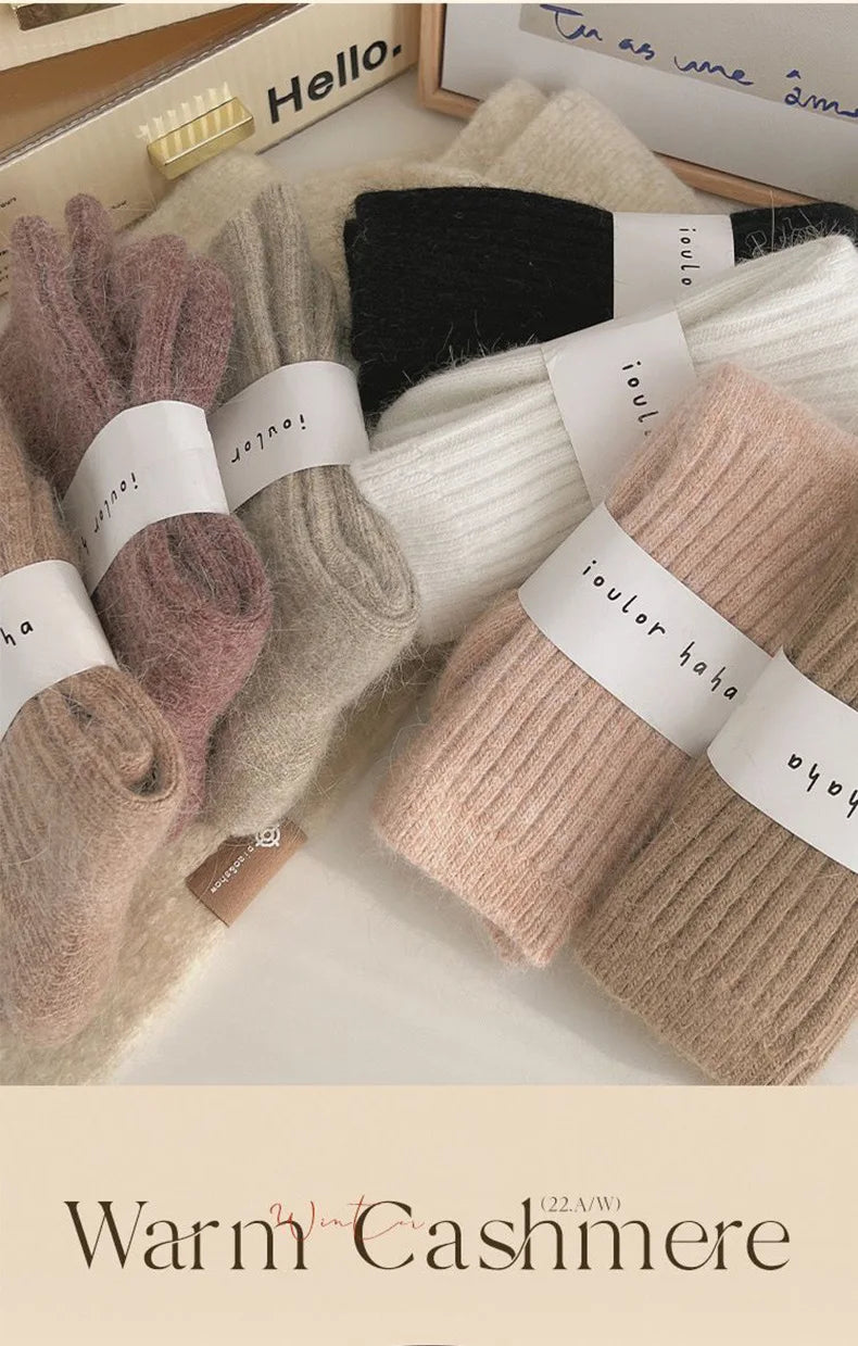 Winter Cashmere Wool Socks for Women – Warm Thicken Thermal Long Socks, Japanese Harajuku Style