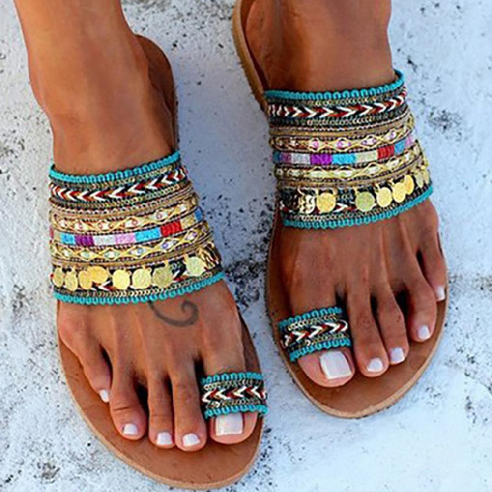 Stylish Women’s Bohemian Tassel Flip Flops – Trendy Knitted Sandals with Toe Ring Clip