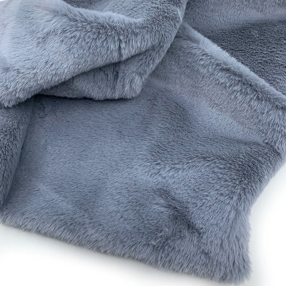 Sewbato Super Soft Artificial Rabbit Fur Fabric – 50x50cm Plush DIY Garment & Craft Material