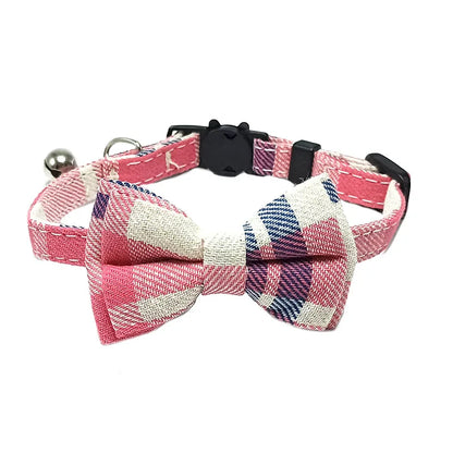 Pet Breakaway Cat Collar with Bow Tie & Bell – Cute Plaid Christmas Red Adjustable Collar for Cats