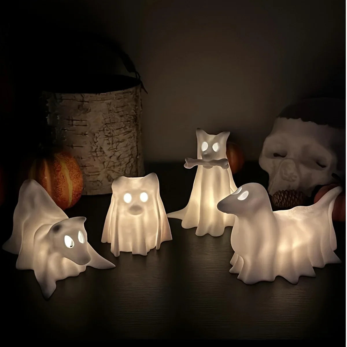 Dog Resin Statue - Halloween Decor Cute Spooky White Resin Figurine for Garden Witch Theme Party - No Candles, Halloween Props