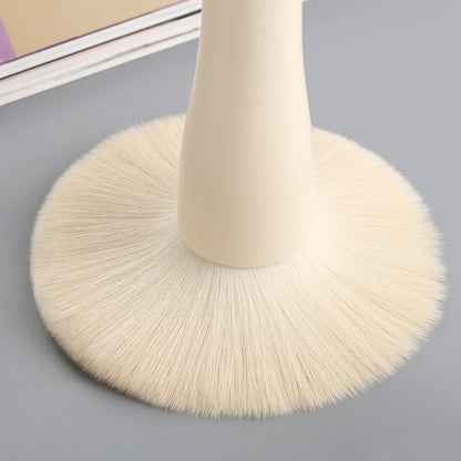 Professional Large Single Powder Brush – High-Quality Makeup Tool