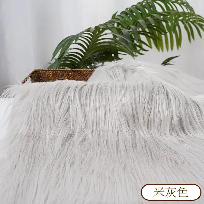 25x45cm Long Hair Faux Fur Fabric — DIY Animal Suit, Doll Hair, Beard Craft Material for Patchwork, Garment Sewing Accessories