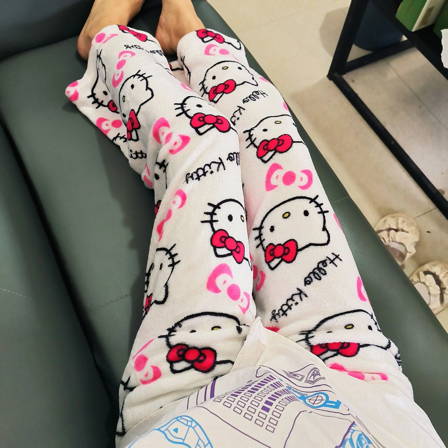 Thick Hello Kitty Fleece Pajama Pants – Soft Double Elastic Anime Trousers for Women, Cute Sanrio Birthday Gift