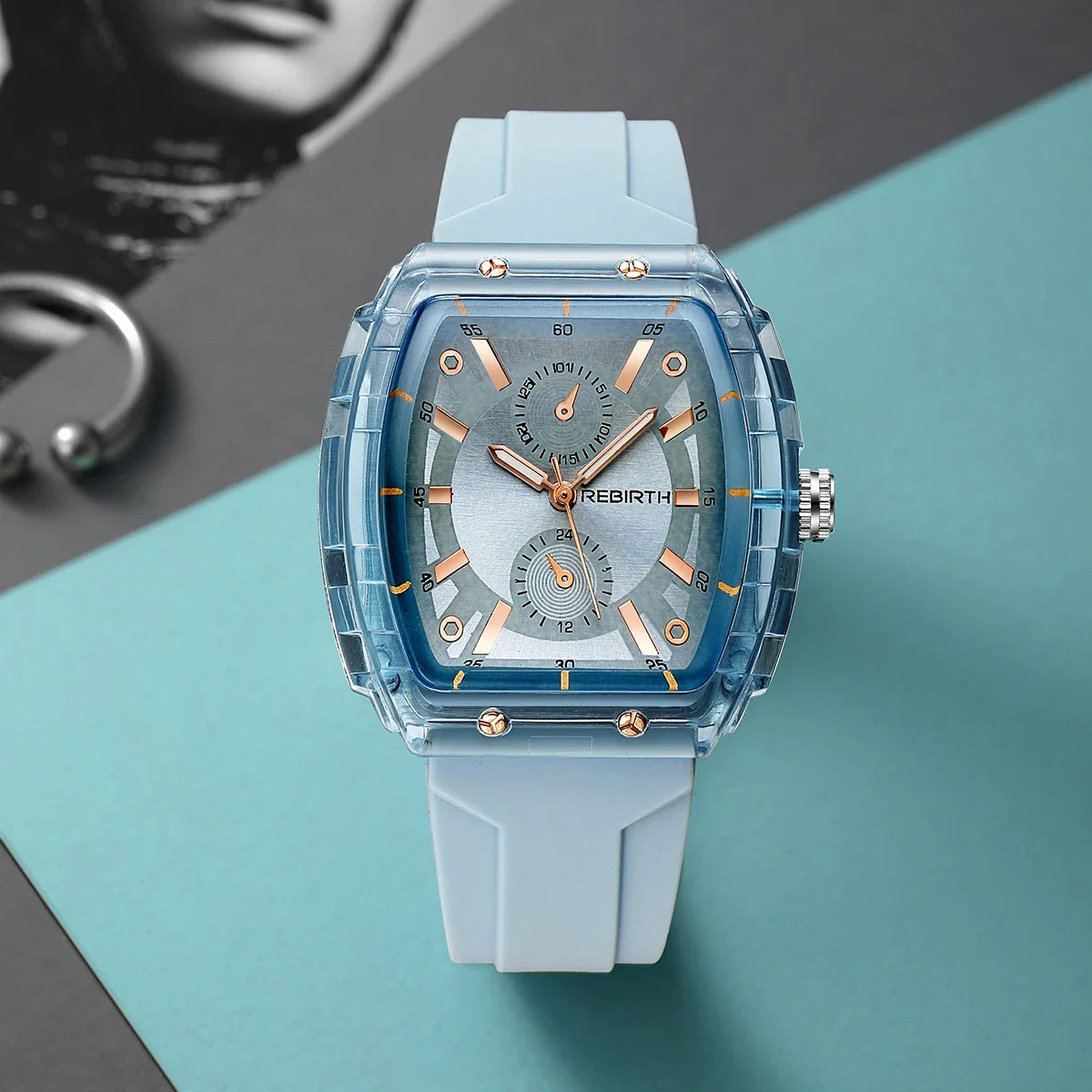 Casual College-Style Versatile Watch – Simple Artistic Design Fashion Wristwatch for Everyday Wear