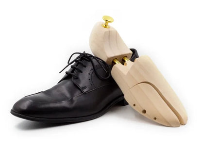 Adjustable Twin Tube Shoe Trees for Men & Women – New Zealand Pine Wood Shoe Shaper