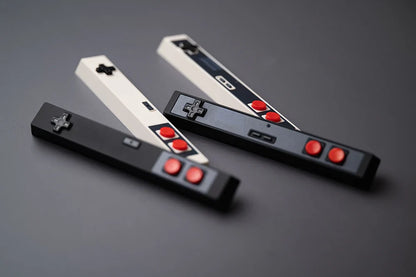 Retro Gamepad Keycap 6.25u Spacebar – Artisan ABS Keycap for MX Switches, Black & White for Mechanical Gaming Keyboards