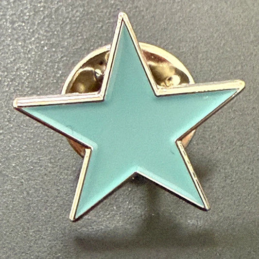 Baby Blue Metal Star Lapel Pin Brooch – Colorful Enamel Star Badge Accessories for Jackets, Bags & Fashion Outfit Decor