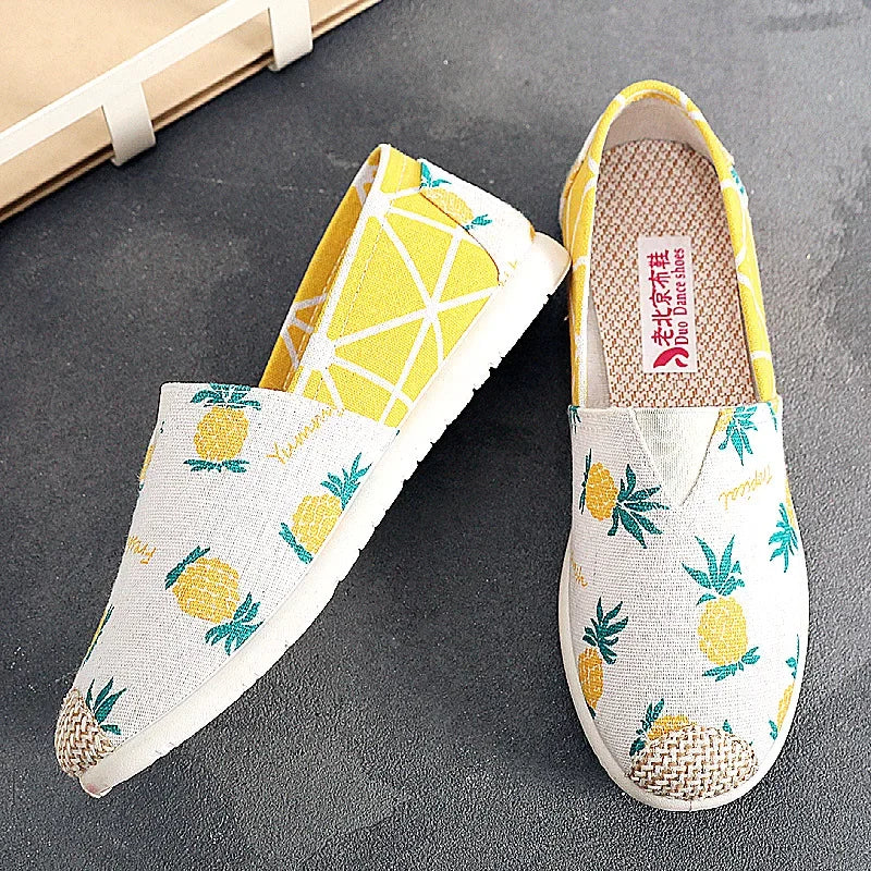 Women’s Breathable Mesh Slip-On Flats - Lightweight Casual Printed Fisherman Shoes for Everyday Fashion