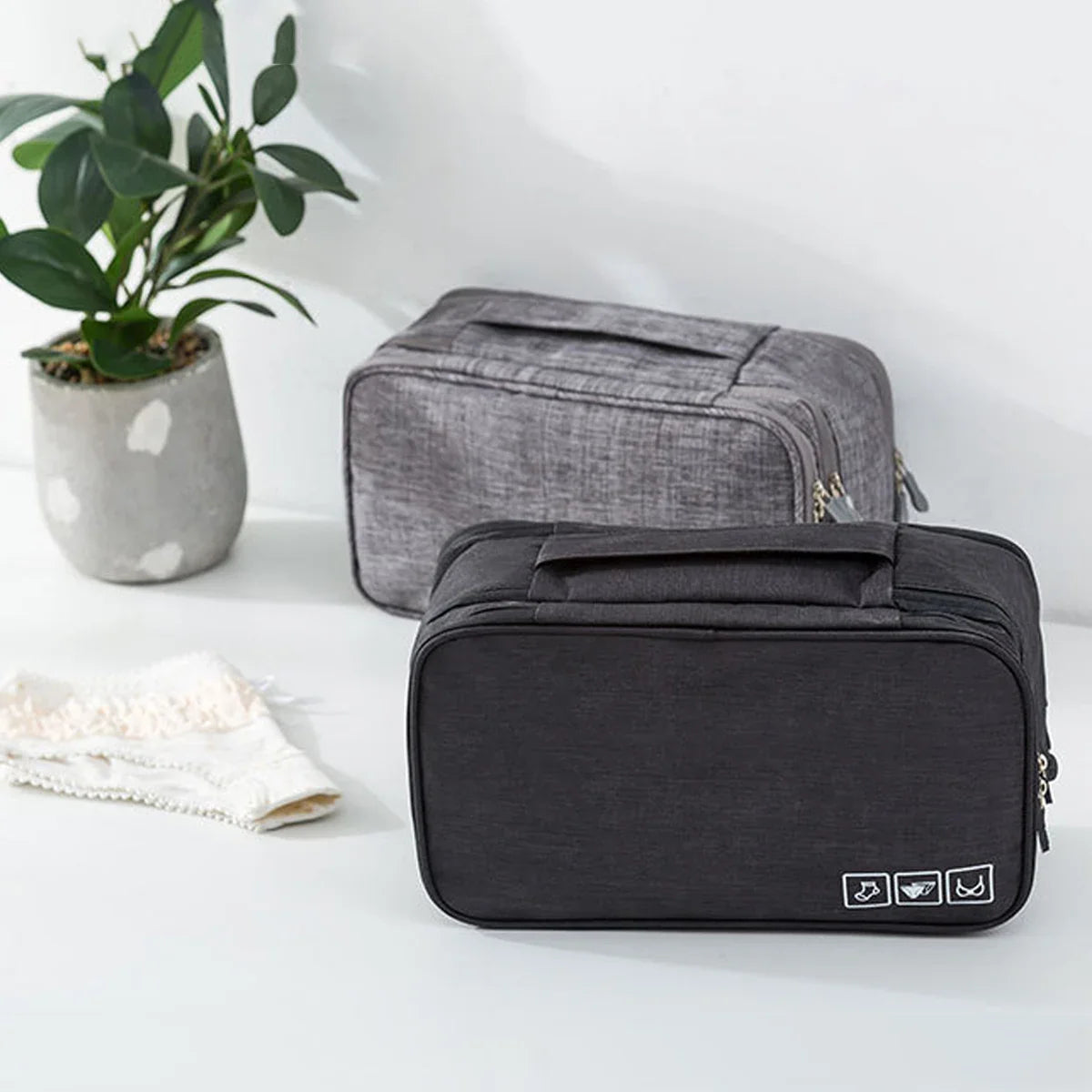 Travel Underwear Organizer: Compact Storage Bag for Bras, Socks, and Accessories - Perfect for Men and Women