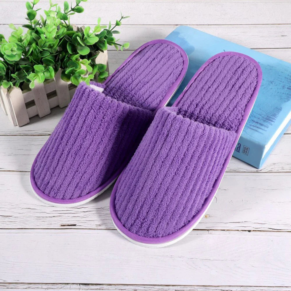 Winter Warm Plush Slippers for Women & Men – Non-Slip Fluffy Indoor House Slides for Bedroom Comfort Couple Home Shoes