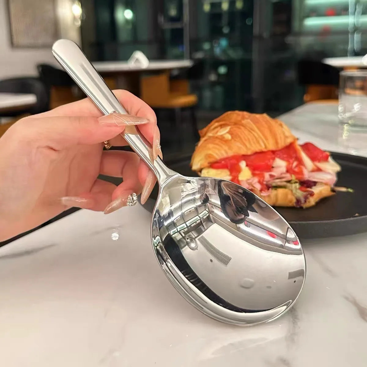 Large Stainless Steel Round Spoon — Big Head Rice Serving Spoon with Drain Holes, Heat-Resistant Kitchen Utensil