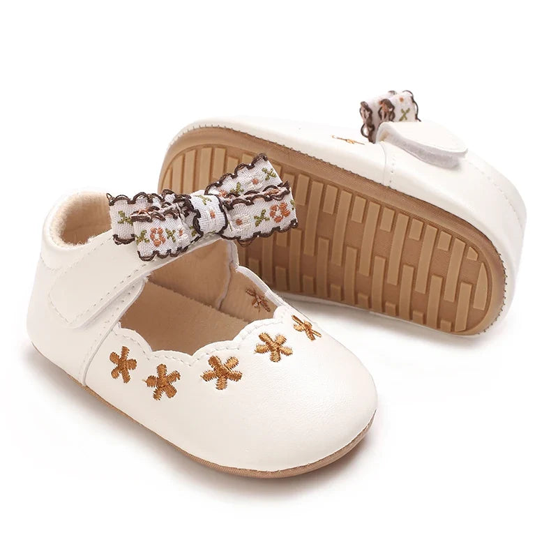Baby Girl Princess Pre-Walker Shoes - Breathable Flower Bow Soft Sole Casual Sports Footwear 0–1 Year