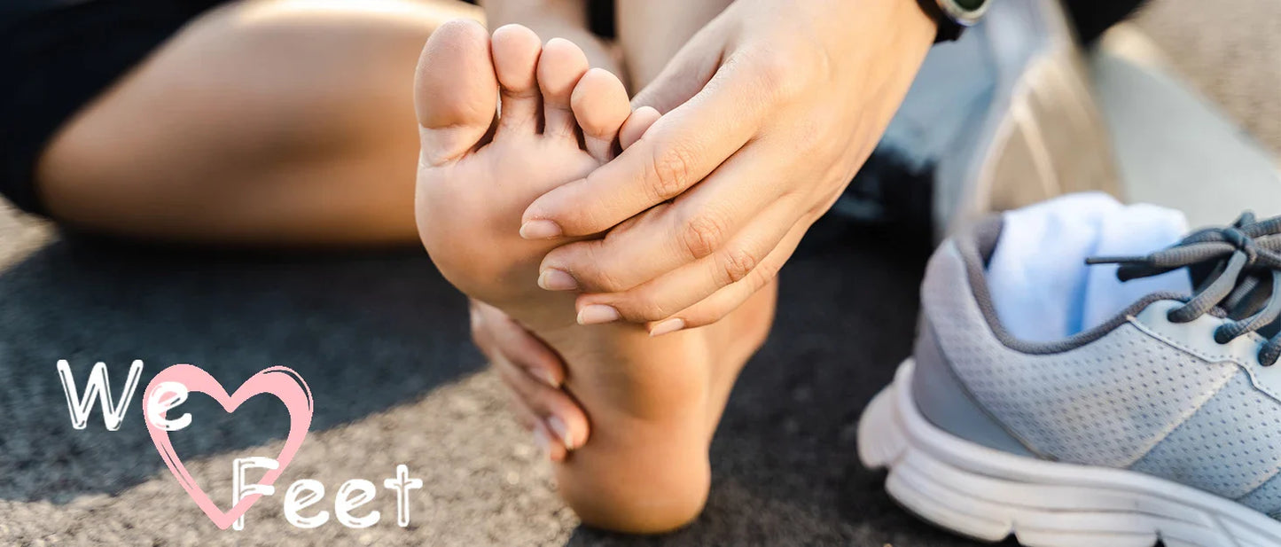 Plastic Finger Splint for Trigger Finger — Thumb Support Brace for Straightening & Injury Protection