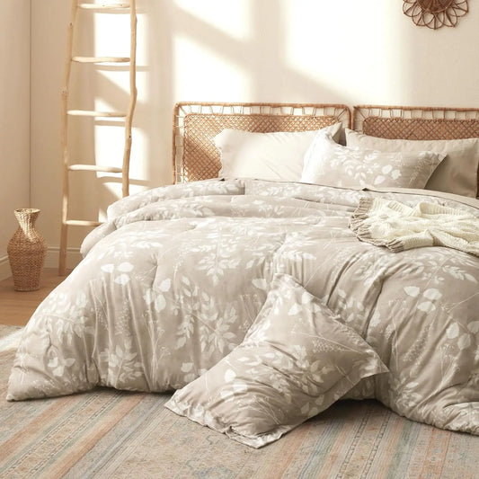 Bedsure 7-Piece Floral Comforter Set – Reversible Botanical Bedding with Sheets, Pillowcases & Shams
