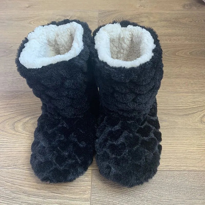 Thick Thermal Winter Socks — Plus Velvet Anti-Slip Home Slipper Socks for Men & Women, Warm Christmas Footwear