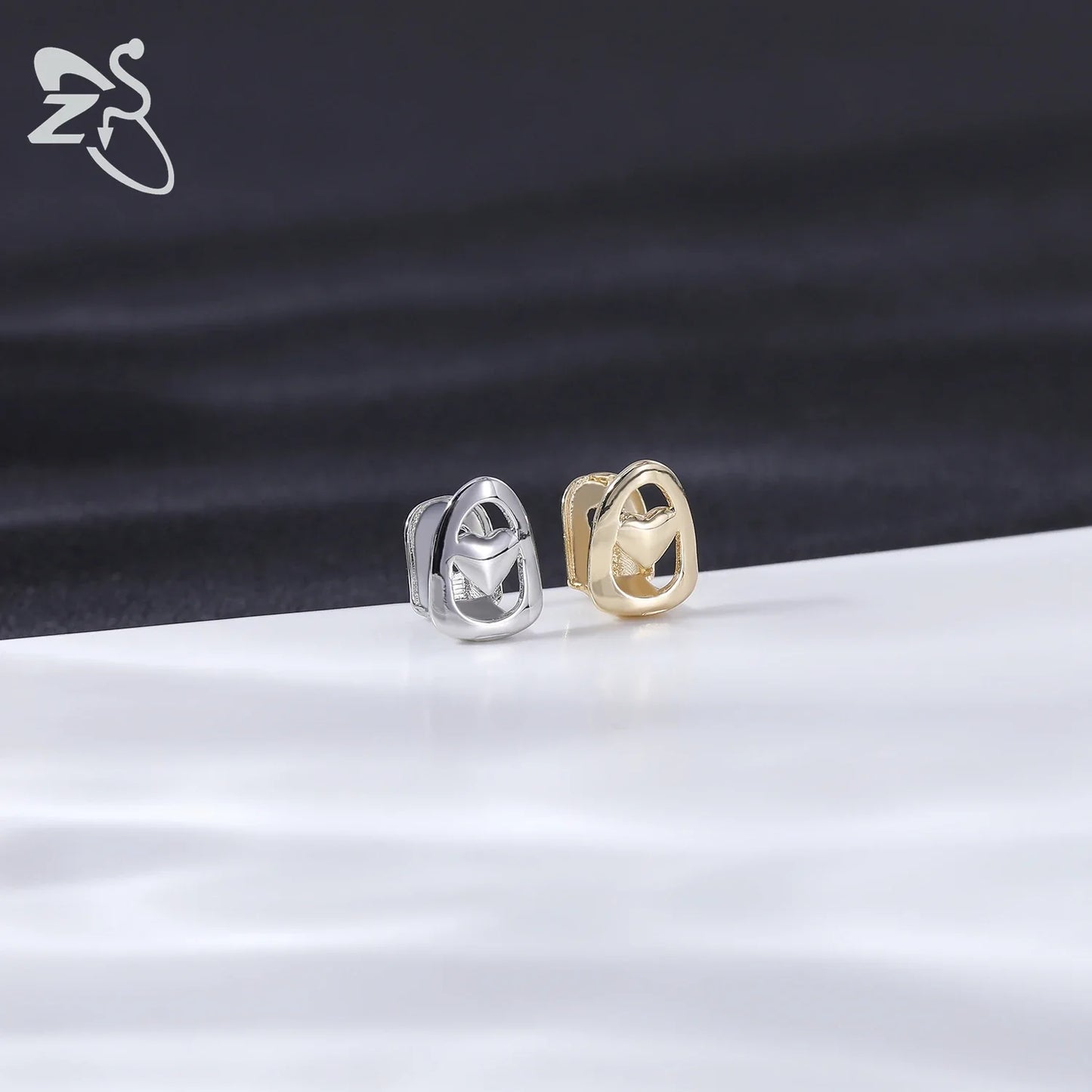 ZS Hip Hop Grillz – Silver/Gold Plated CZ Crystal Cross & Rose Star Tooth Cap, Top & Bottom Set