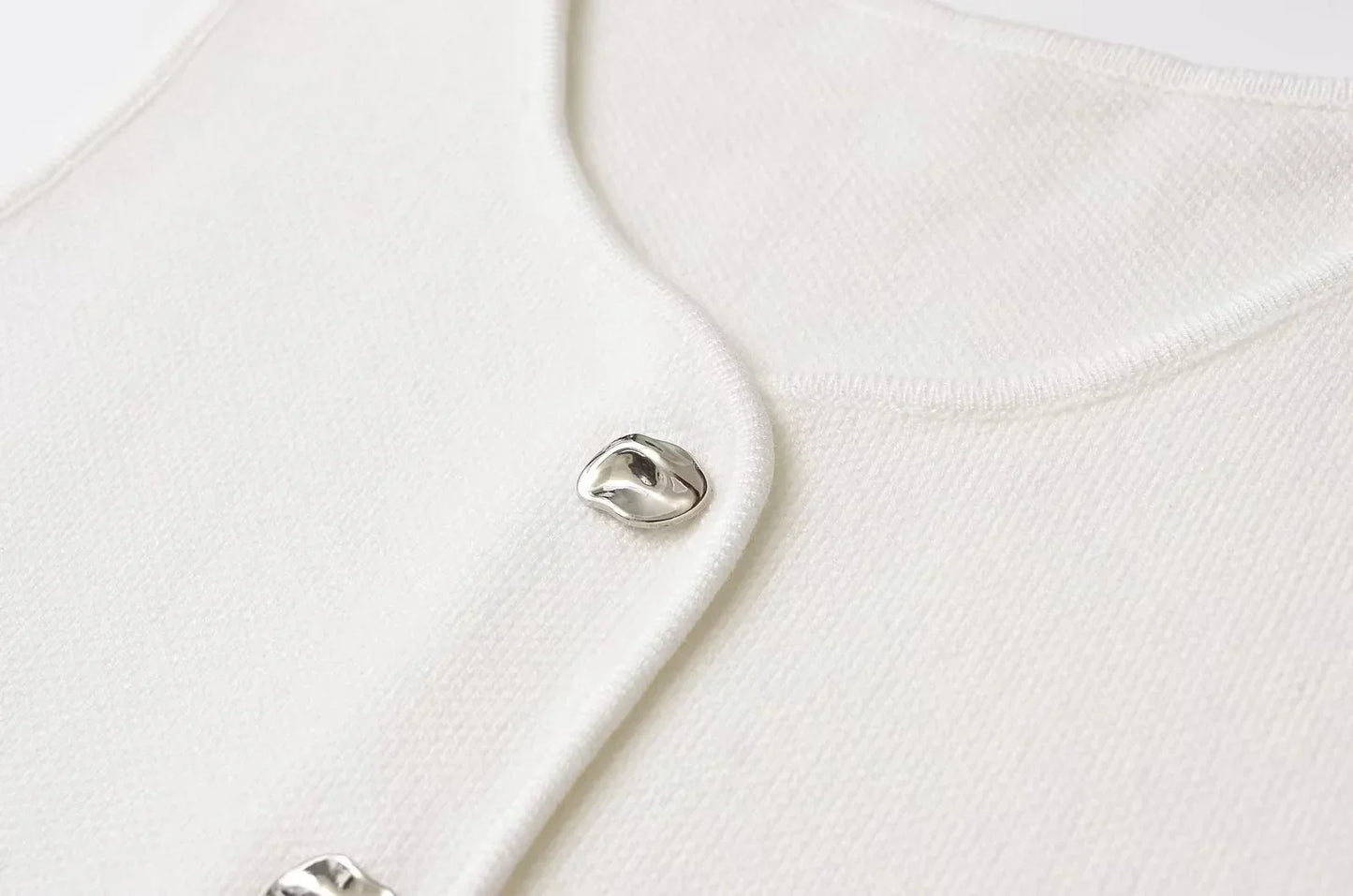 Fall 2025 Knit Vest for Women – Sleeveless Cropped Asymmetrical Slim Sweater Top – White Basic Slim Shirt