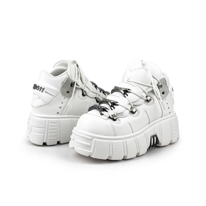 2024 New Punk Style Women's Platform Shoes – 6CM Lace-Up Gothic Ankle Boots with Metal Decor